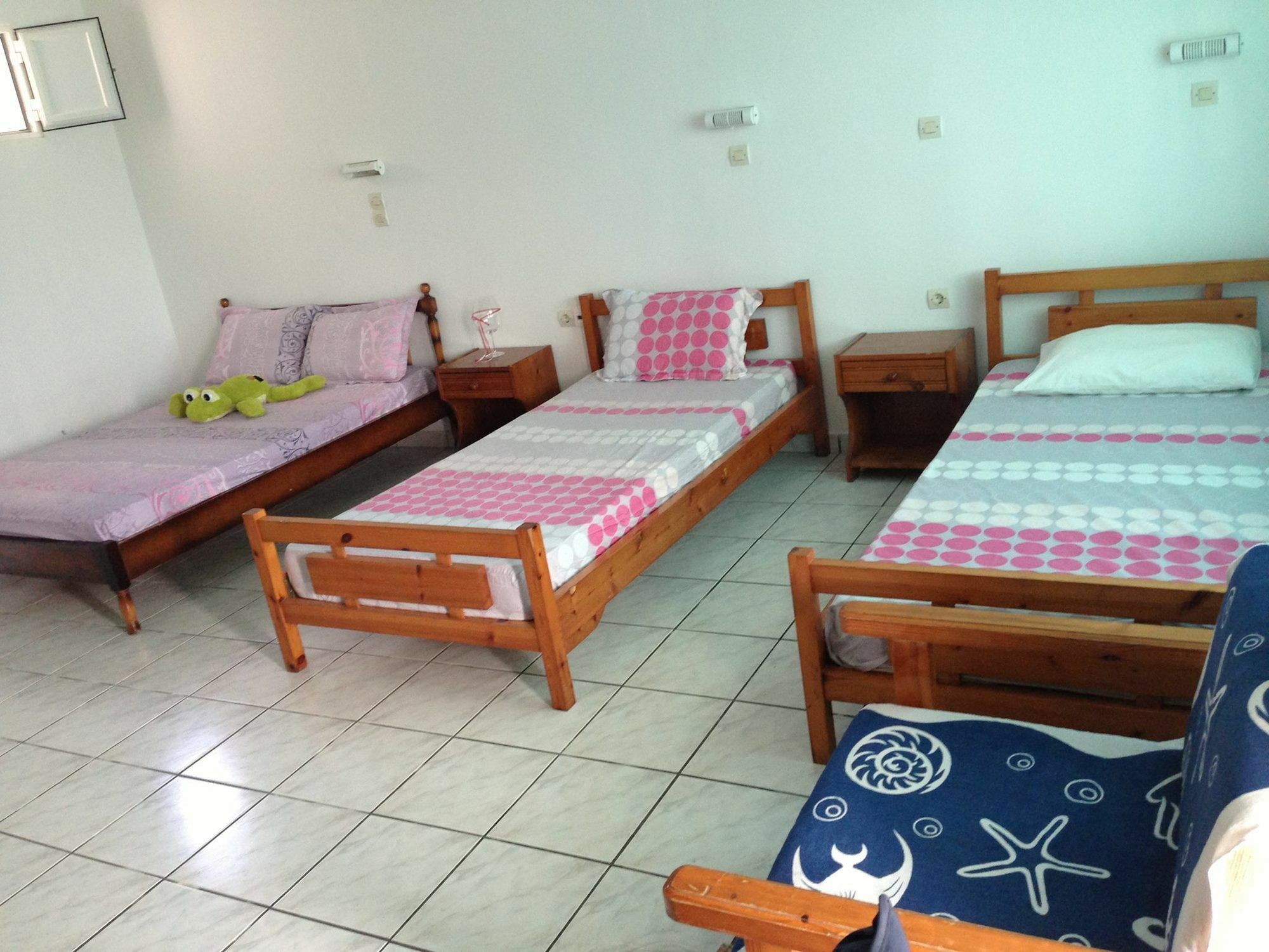 Nitsa Rooms คอสทาวน์ ภายนอก รูปภาพ